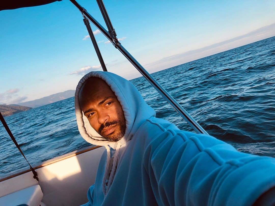 Real selfie uploaded to snap2pro for AI headshot